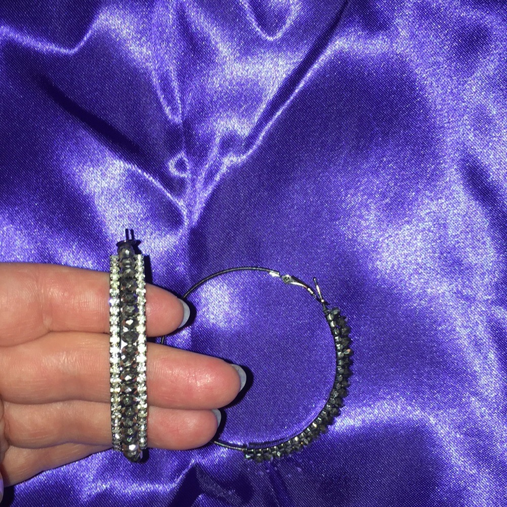 Dark Silver Rhinestones Hoop Earrings
